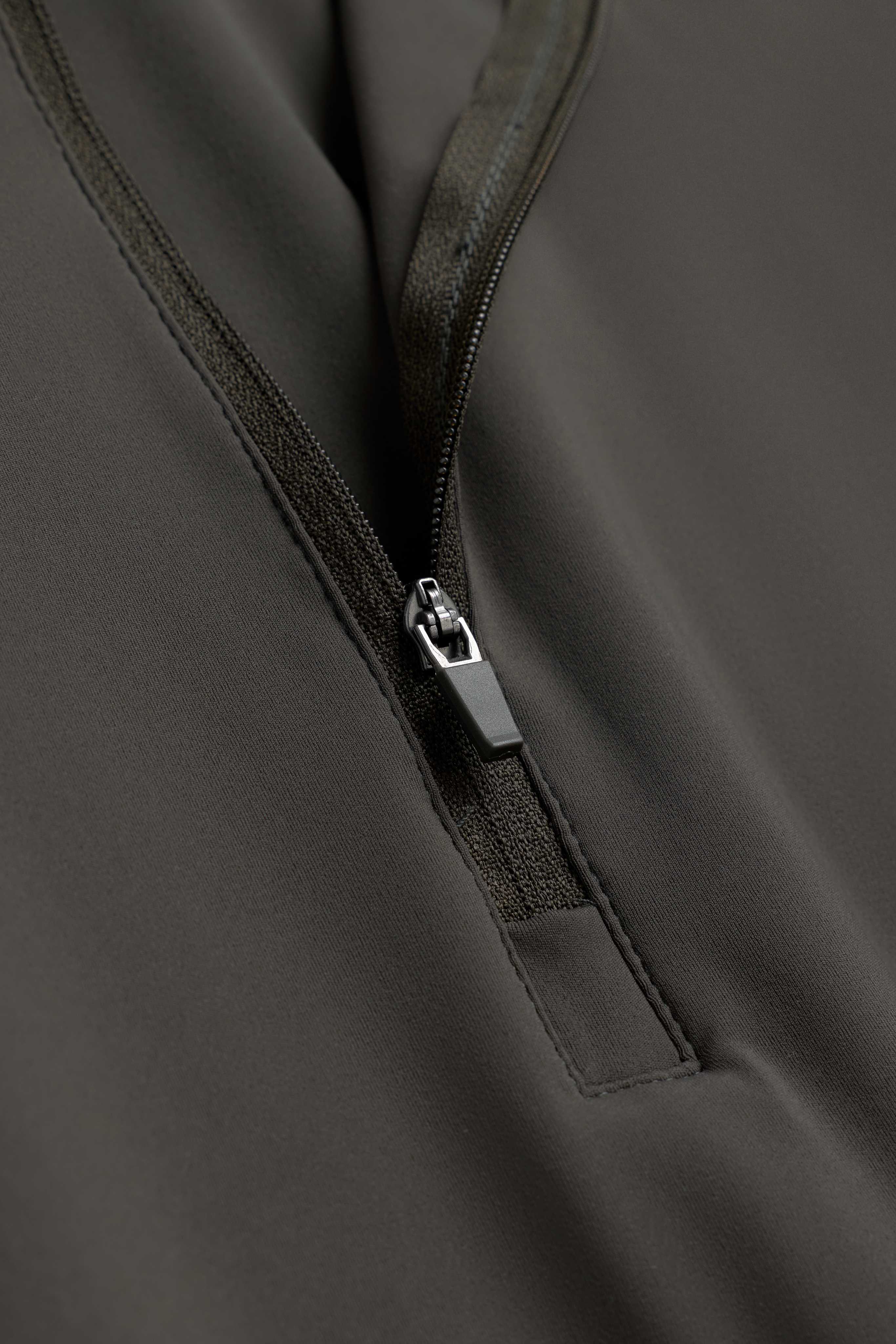 M. Prime Core Half Zip - Olive Green